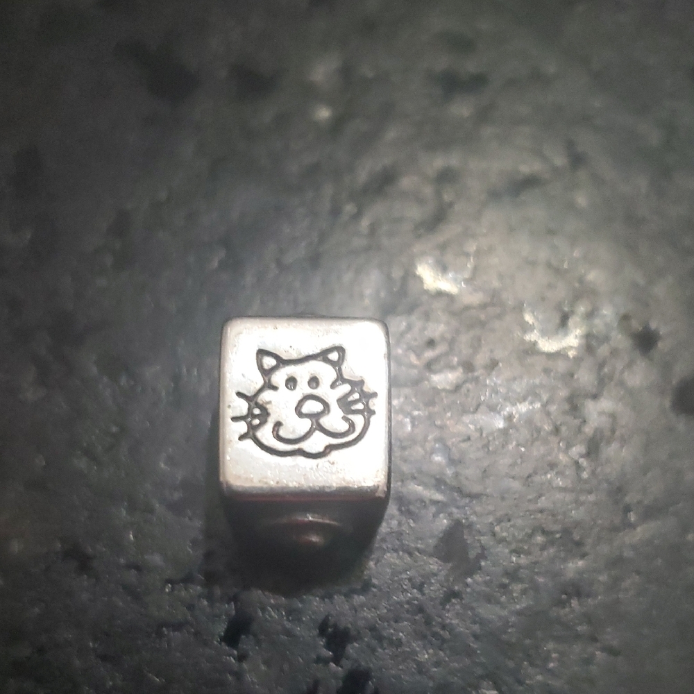 Silver Cat Face Charm Bead